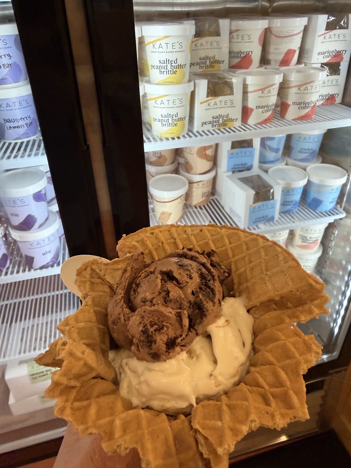 Kate's Ice Cream: food & drinks