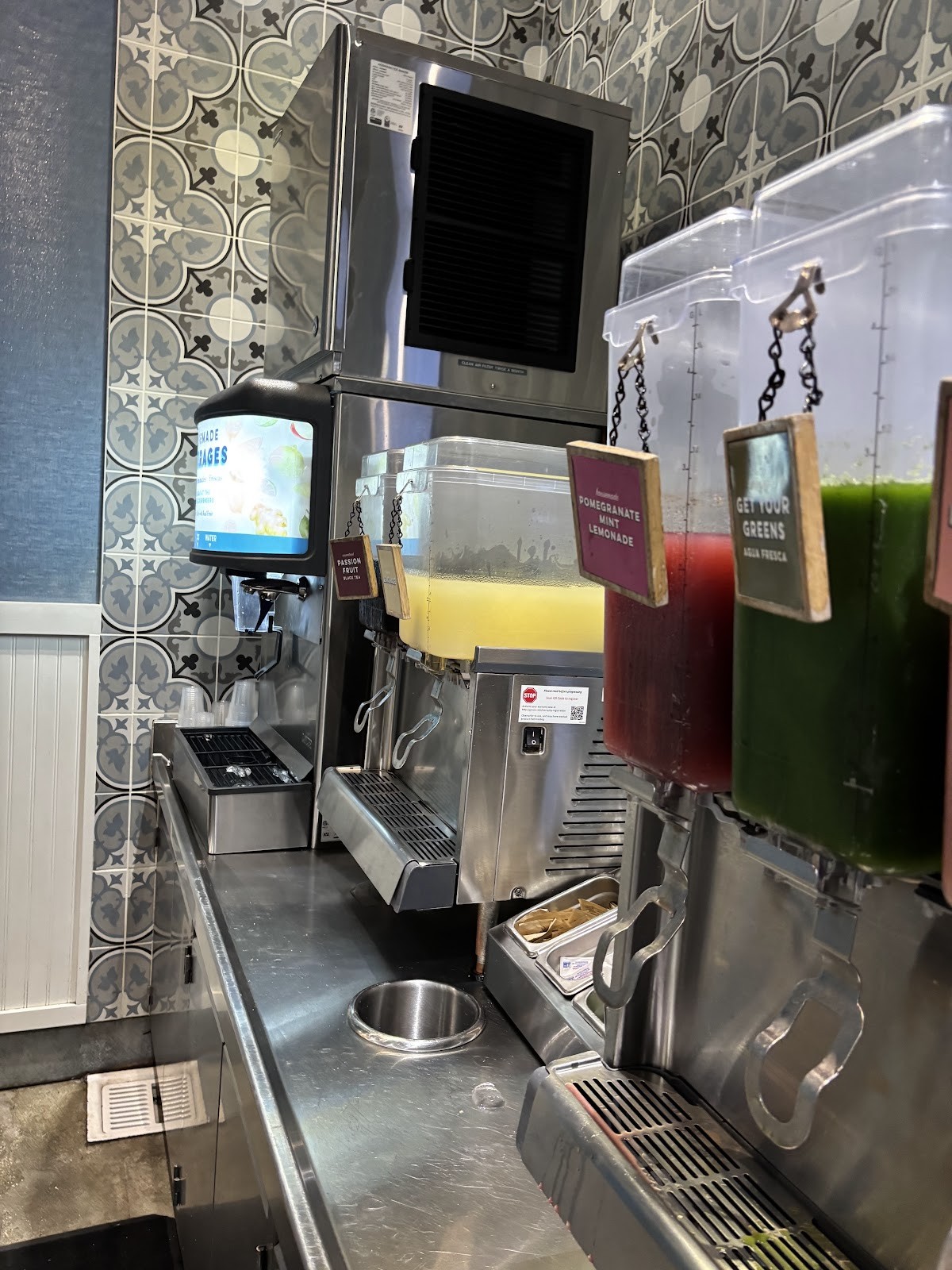 Mendocino Farms: the place