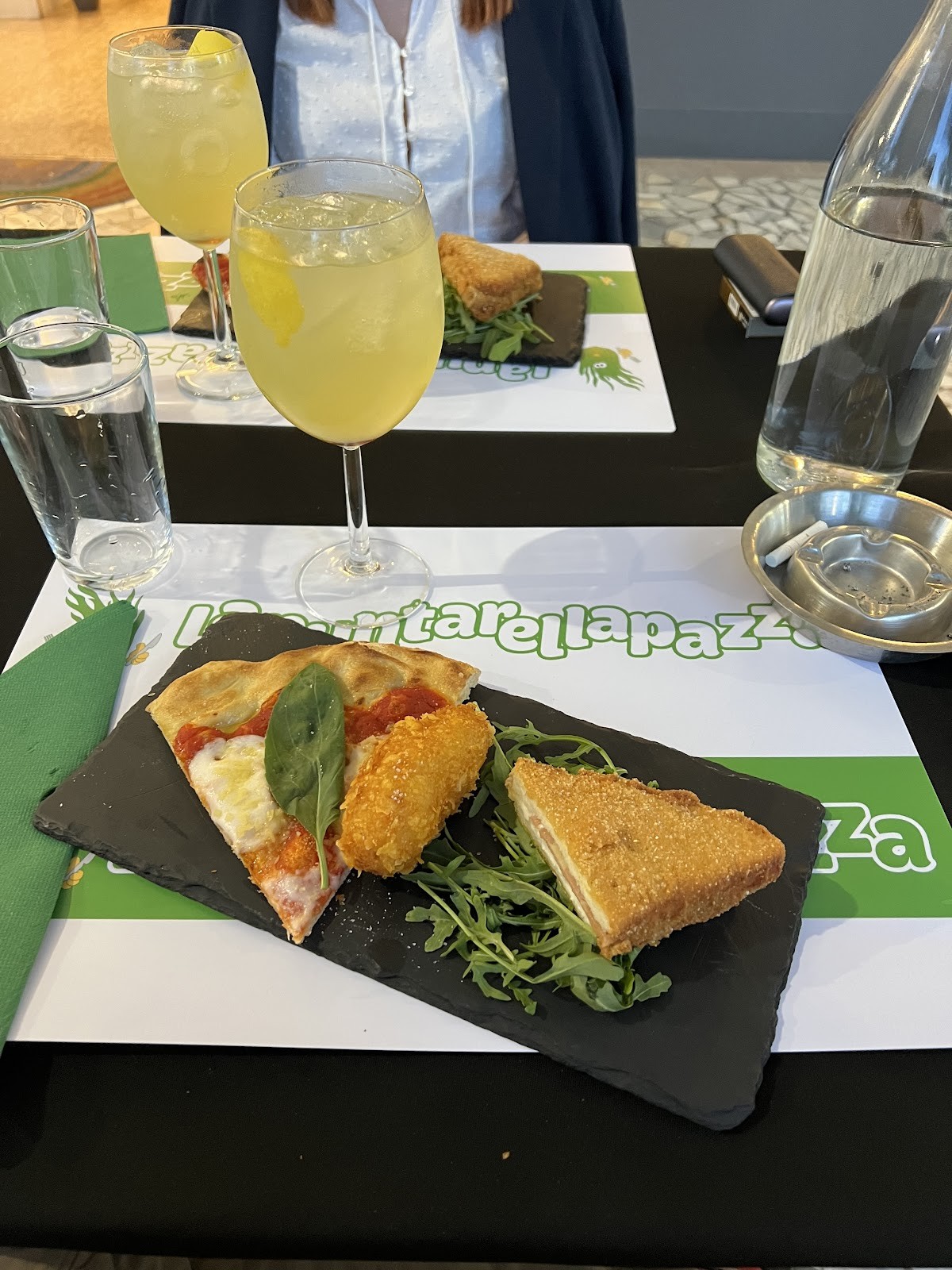 La Puntarella Pazza: food & drinks