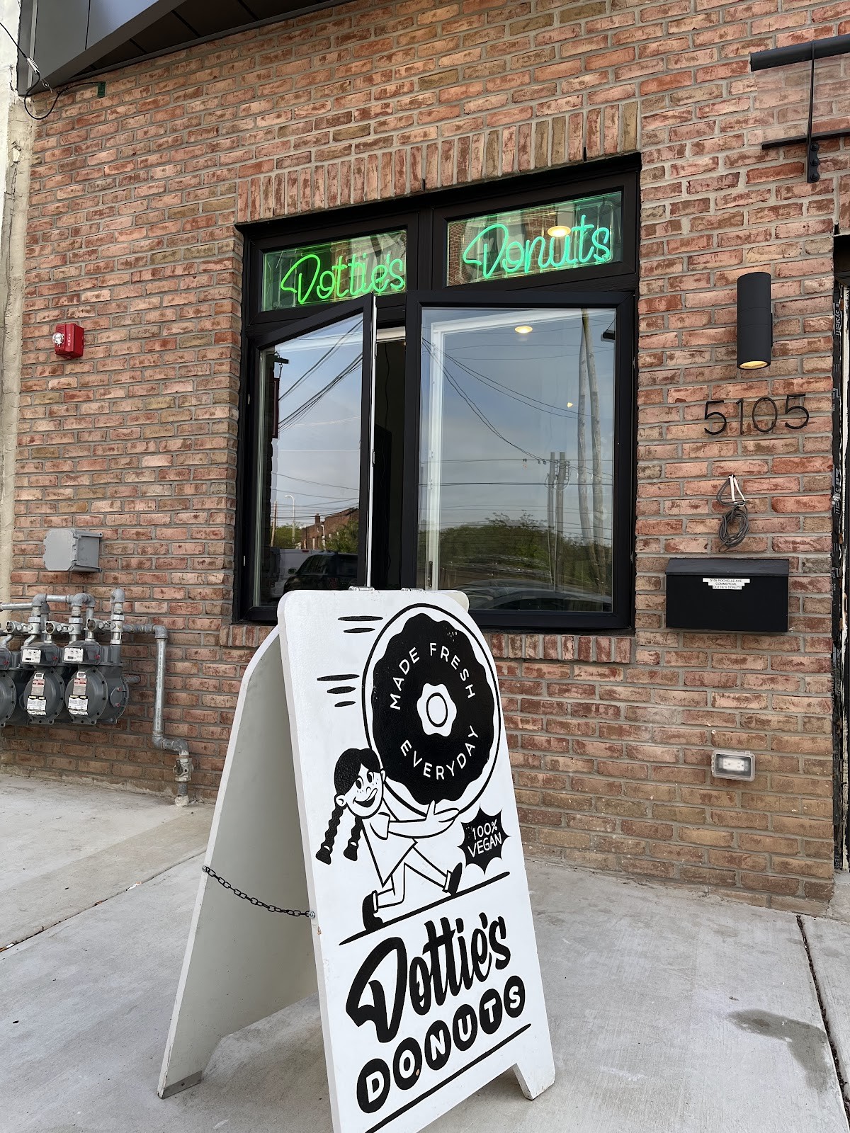 Dottie’s Donuts: the place