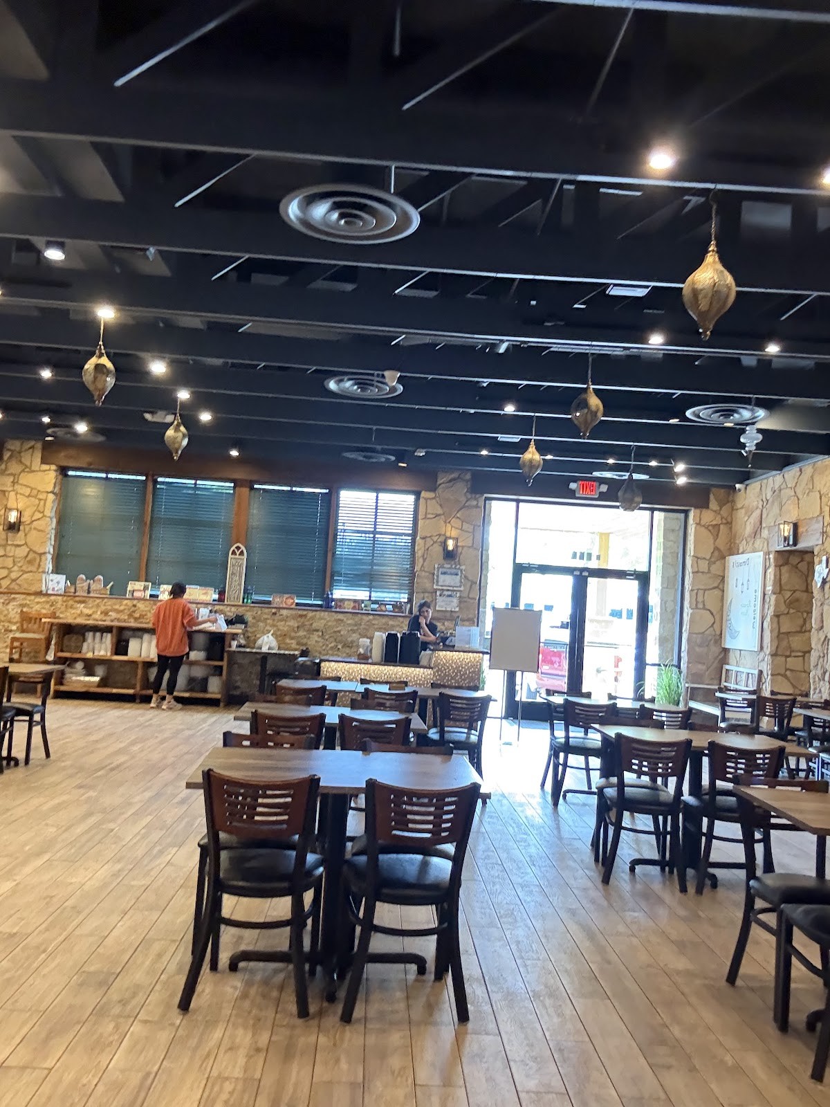 Dimassi's Mediterranean Buffet: the place