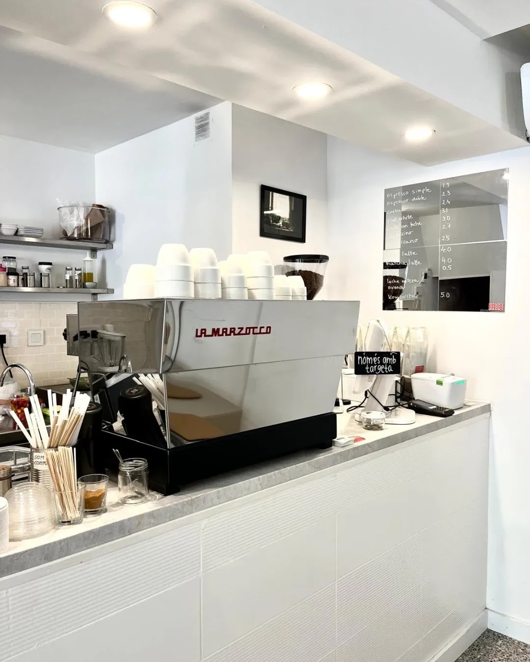 Mitzi Coffee & Brunch: the place