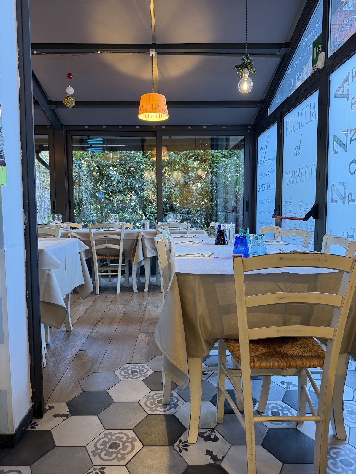 Ristorante Del Ponte Decembrio: the place