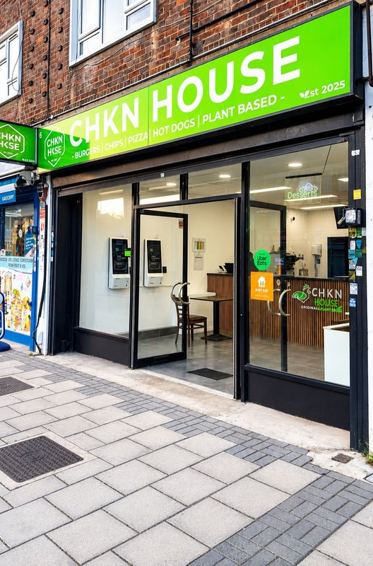 CHKN House UK: photo