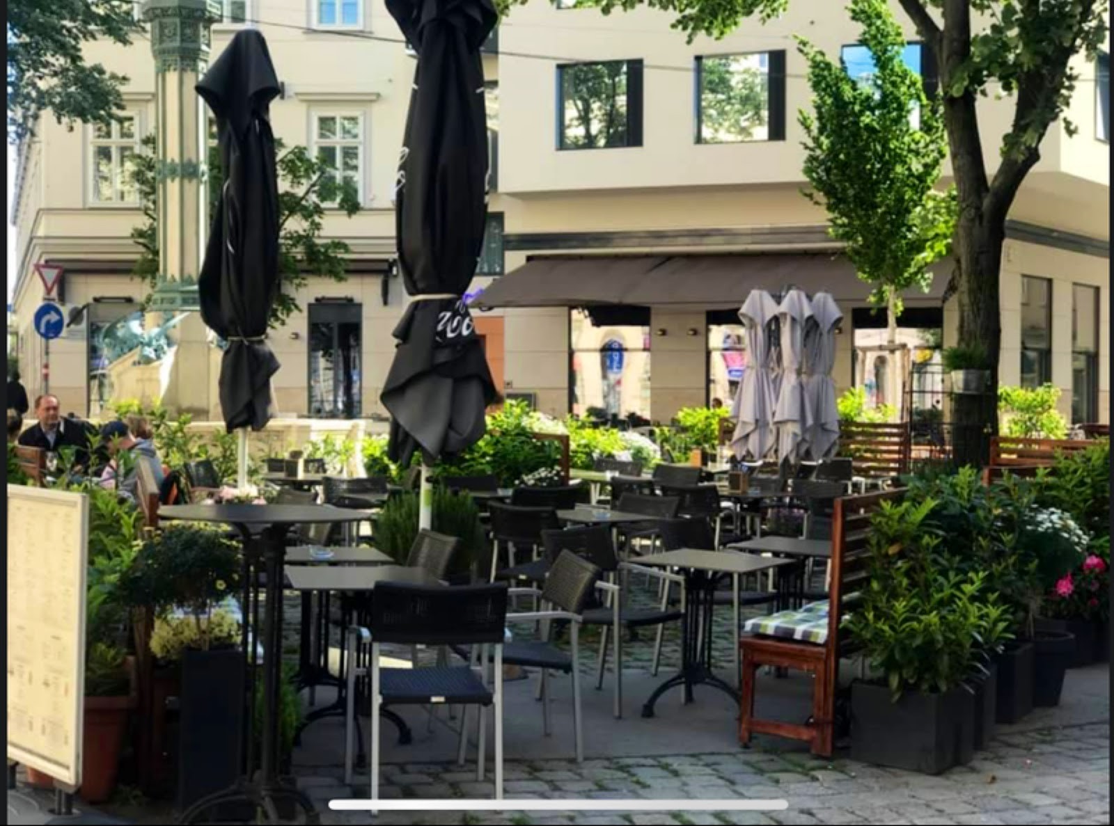 Süd Länder Bistro: the place