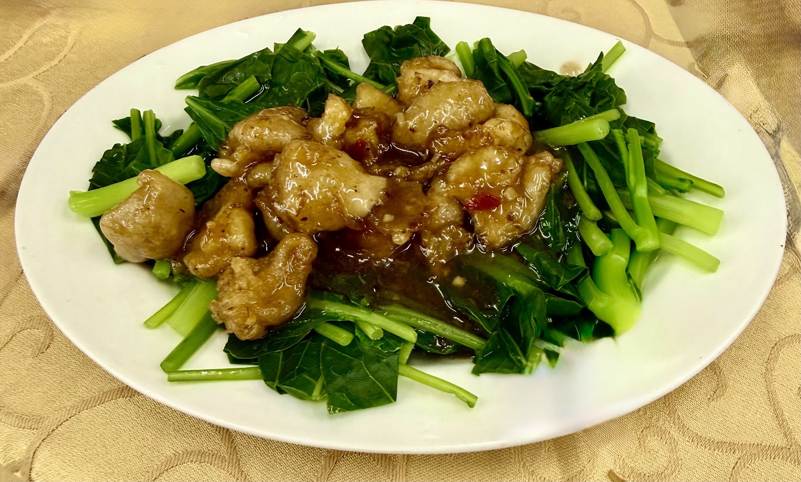 Mingdu Nature Vegetarian Restaurant - 明都大自然素食館: food & drinks