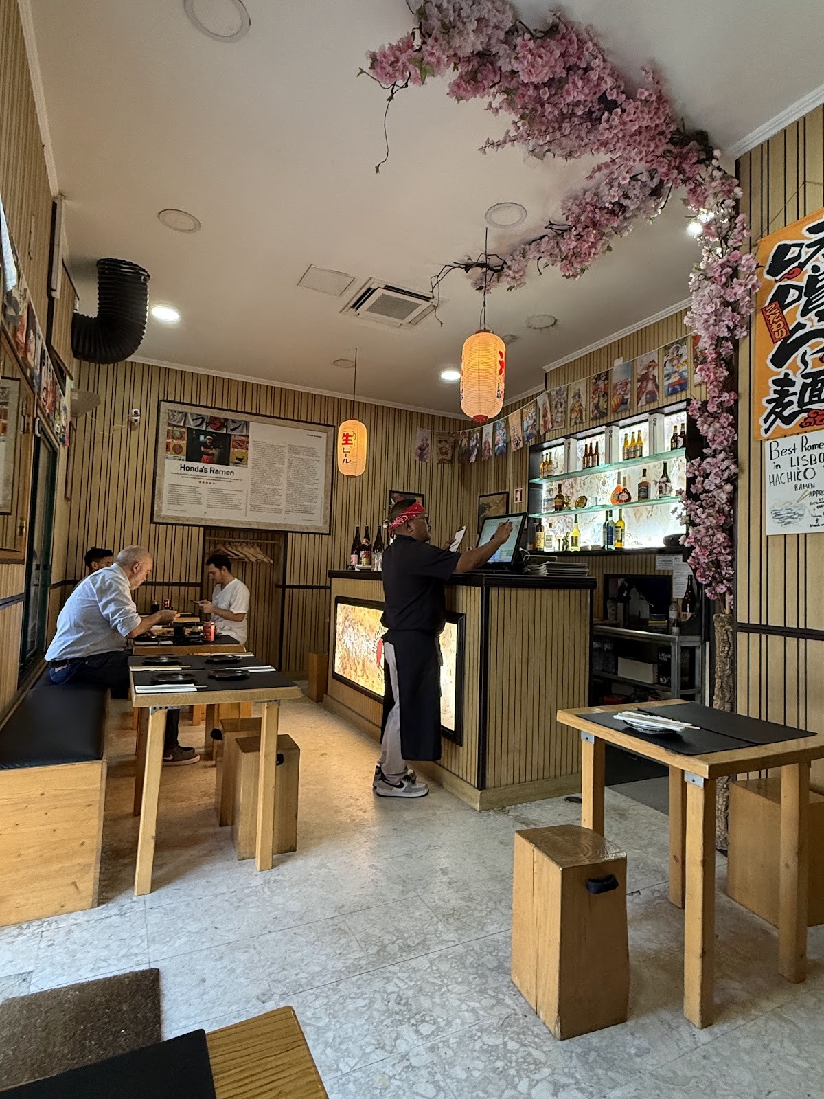 Hachiko Ramen Martim Moniz by Honda: the place