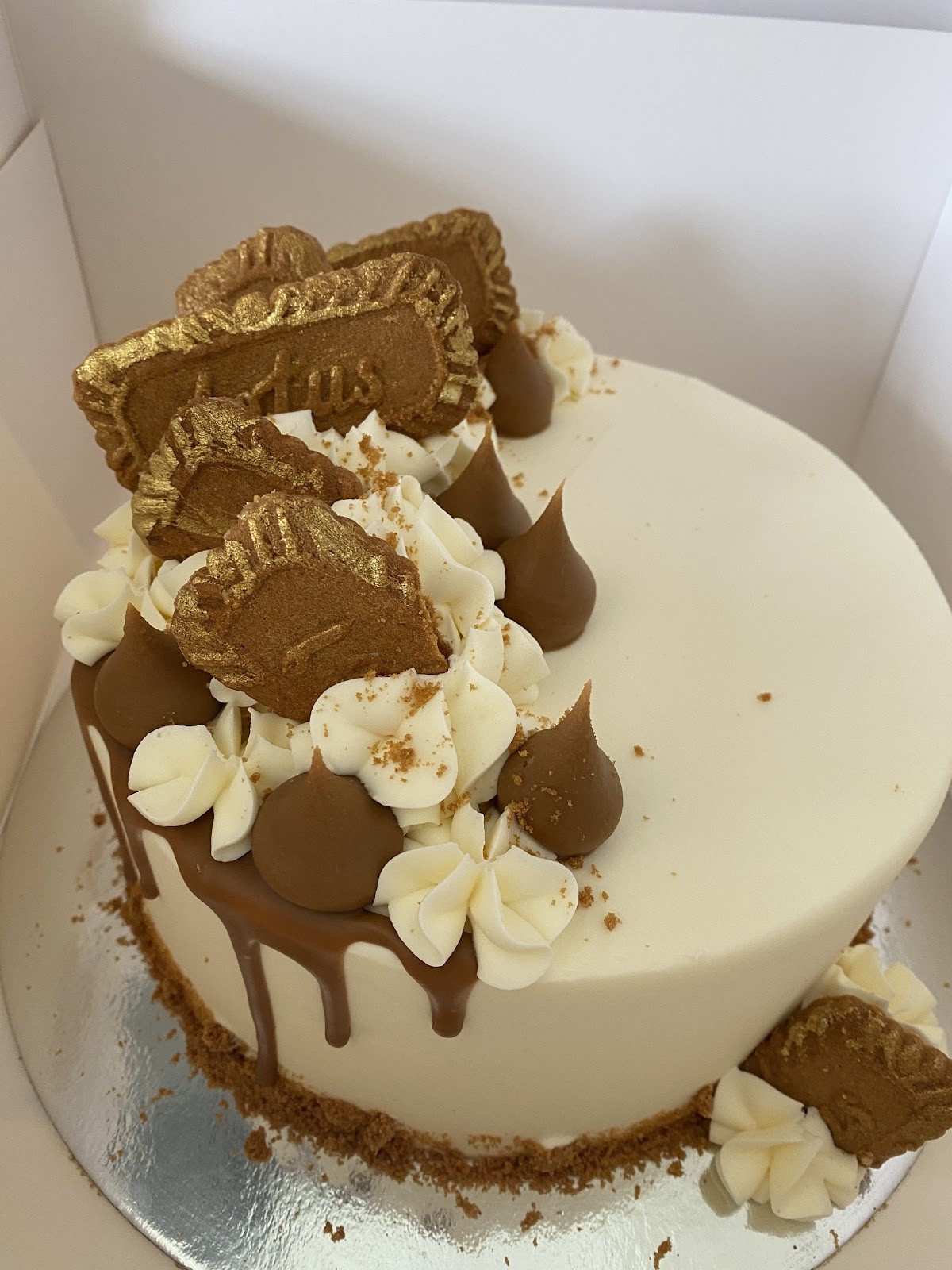 The Cake People: food & drinks