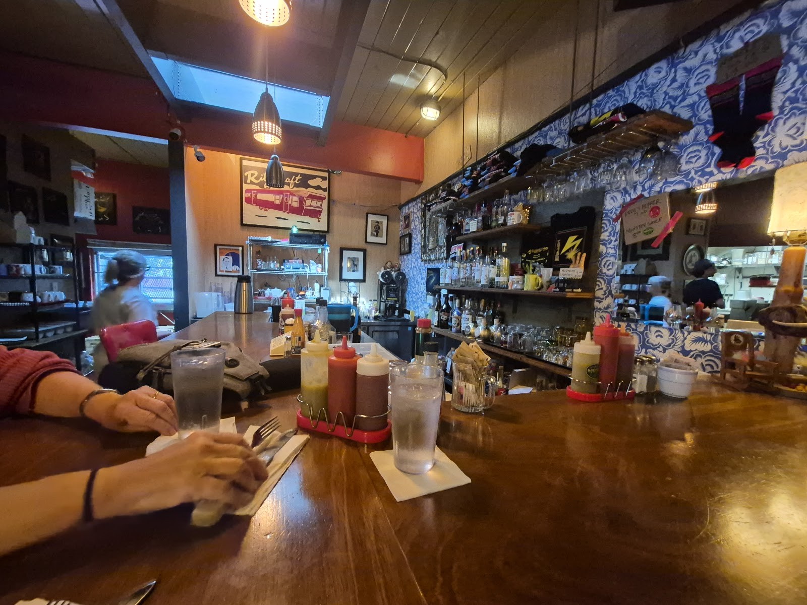 Midpoint Food & Drink: the place