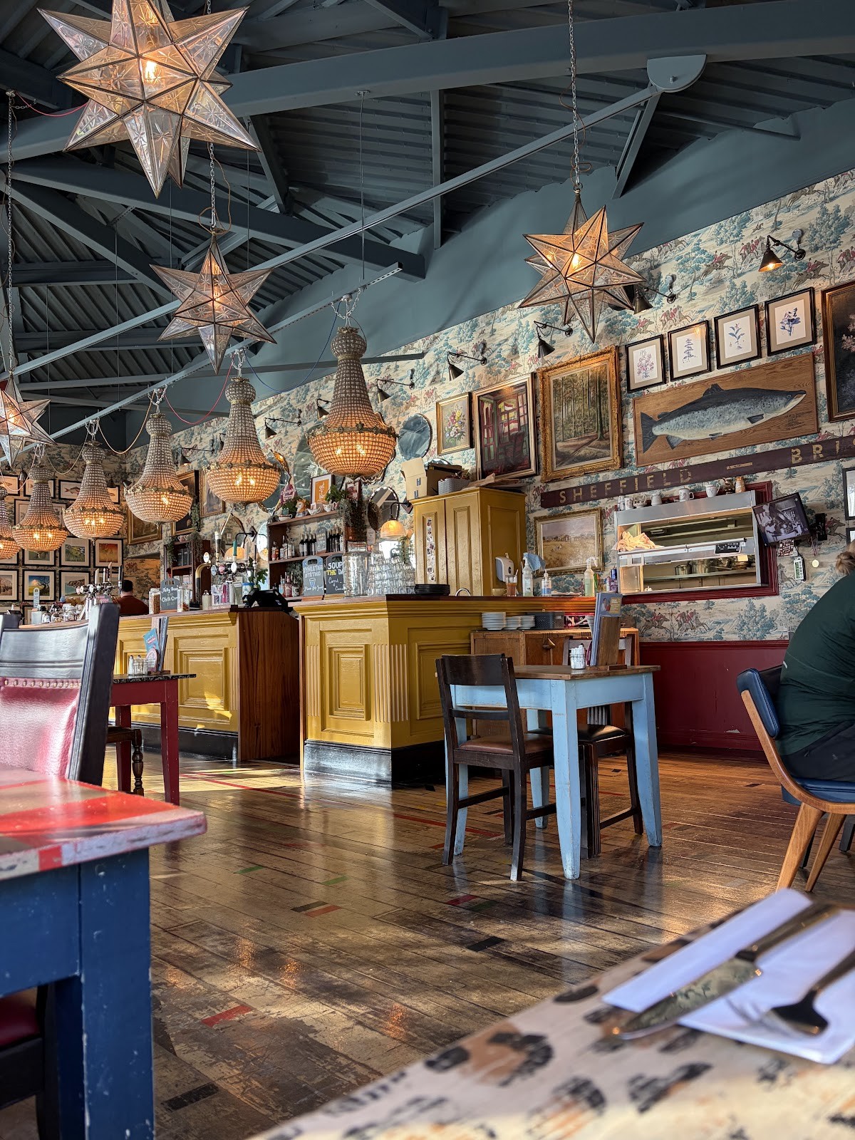 Zorro Lounge: the place