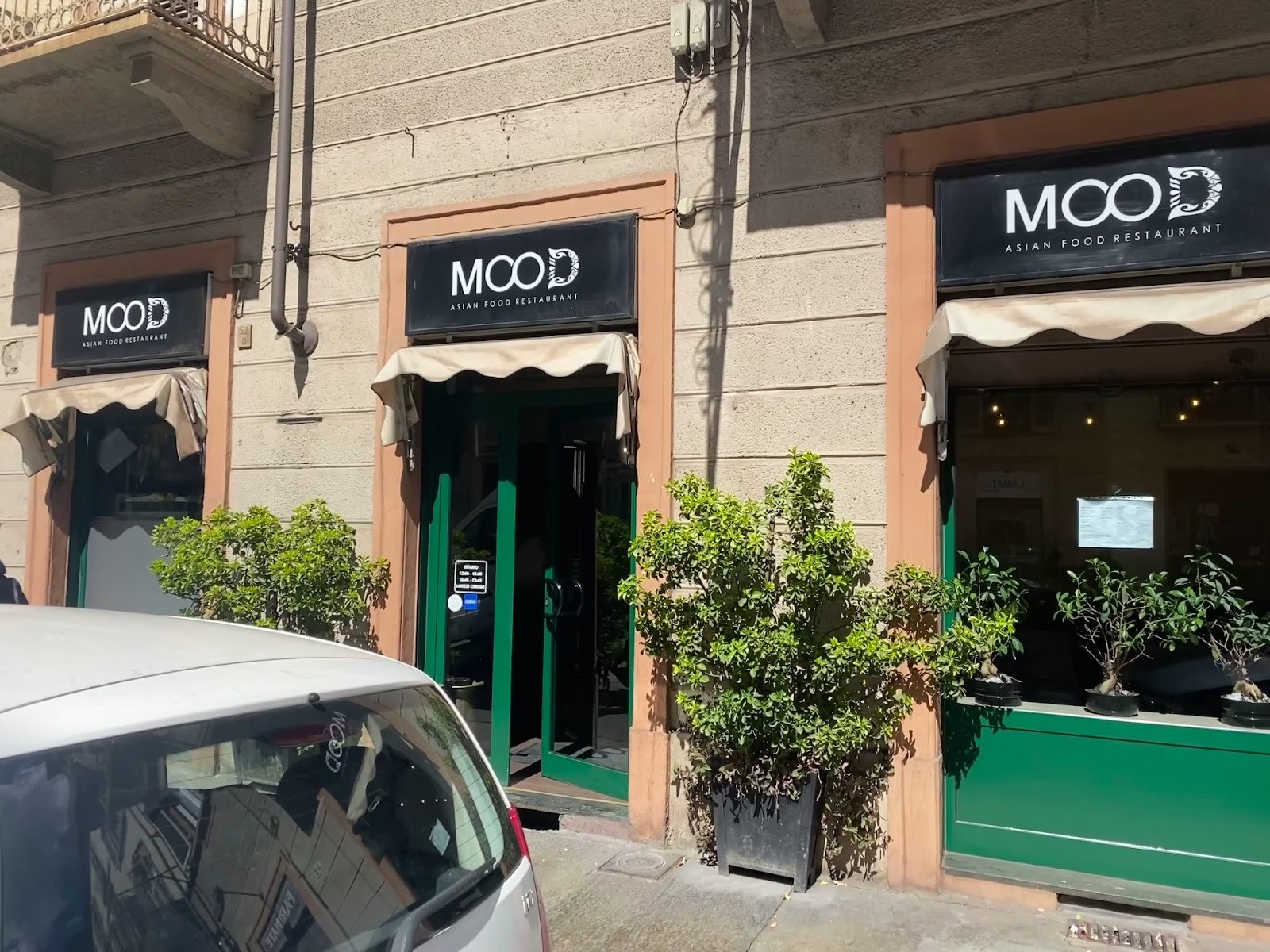 Mood: the place