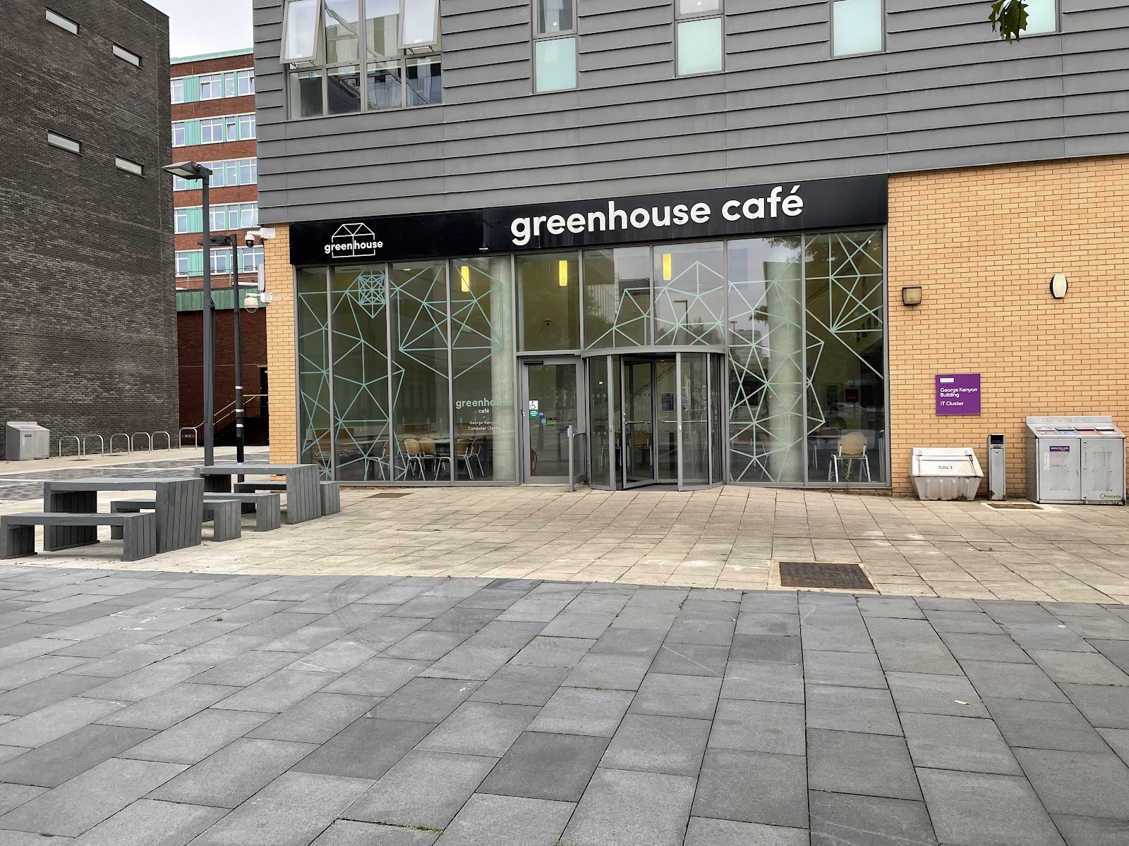 Greenhouse Cafe: the place