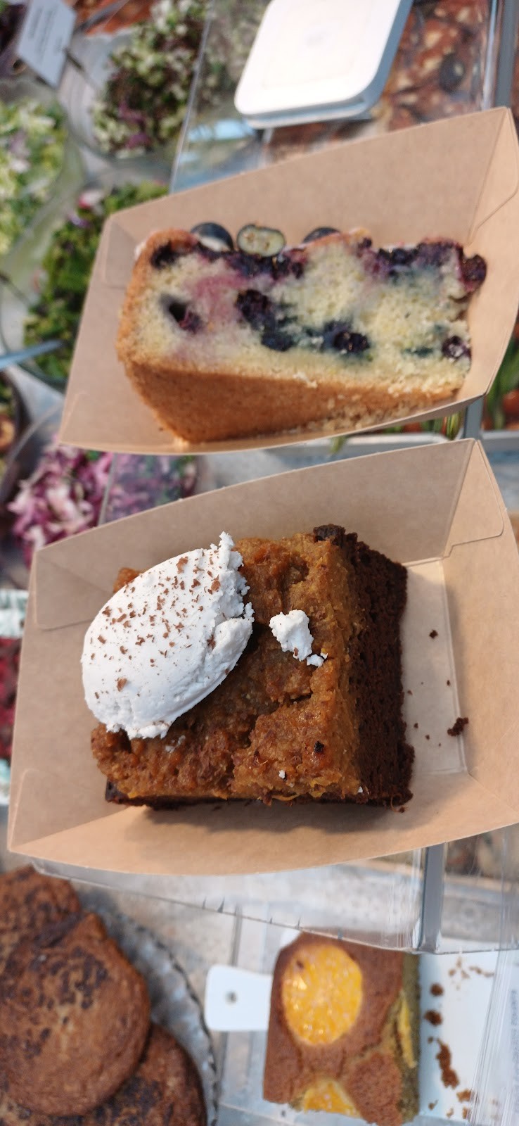 Vegan Garden London: food & drinks