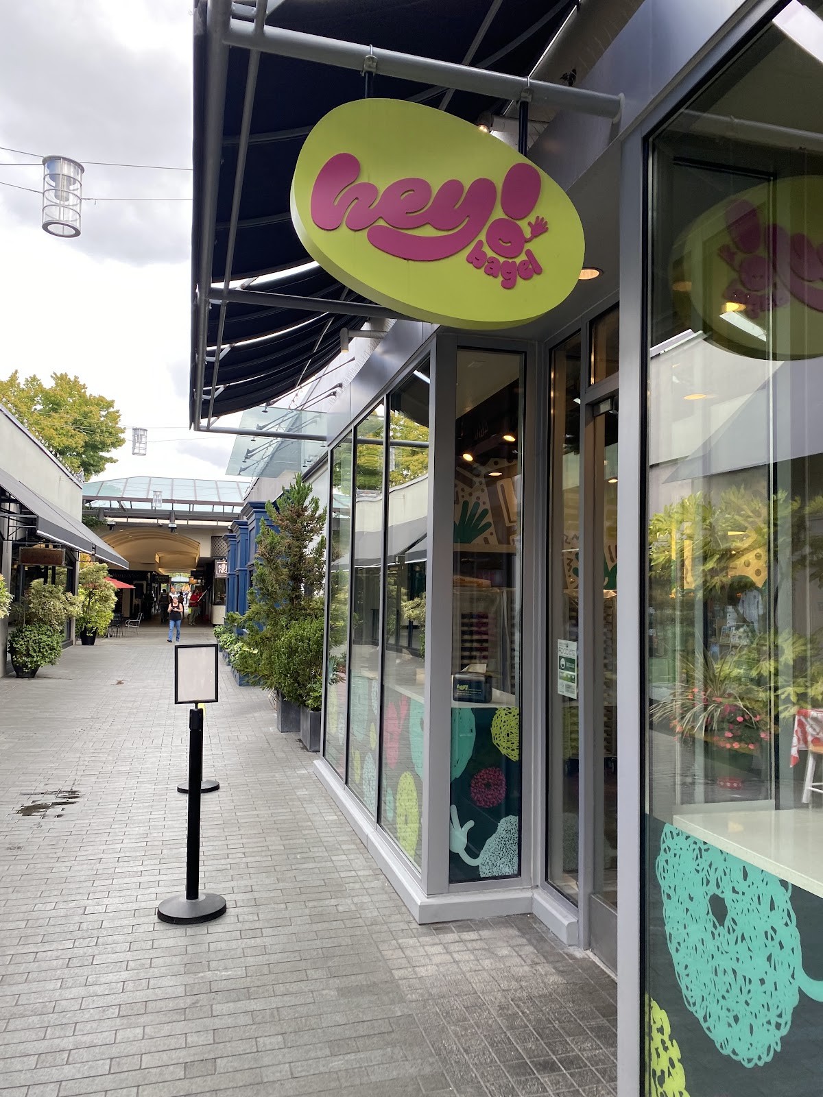 Hey Bagel: the place