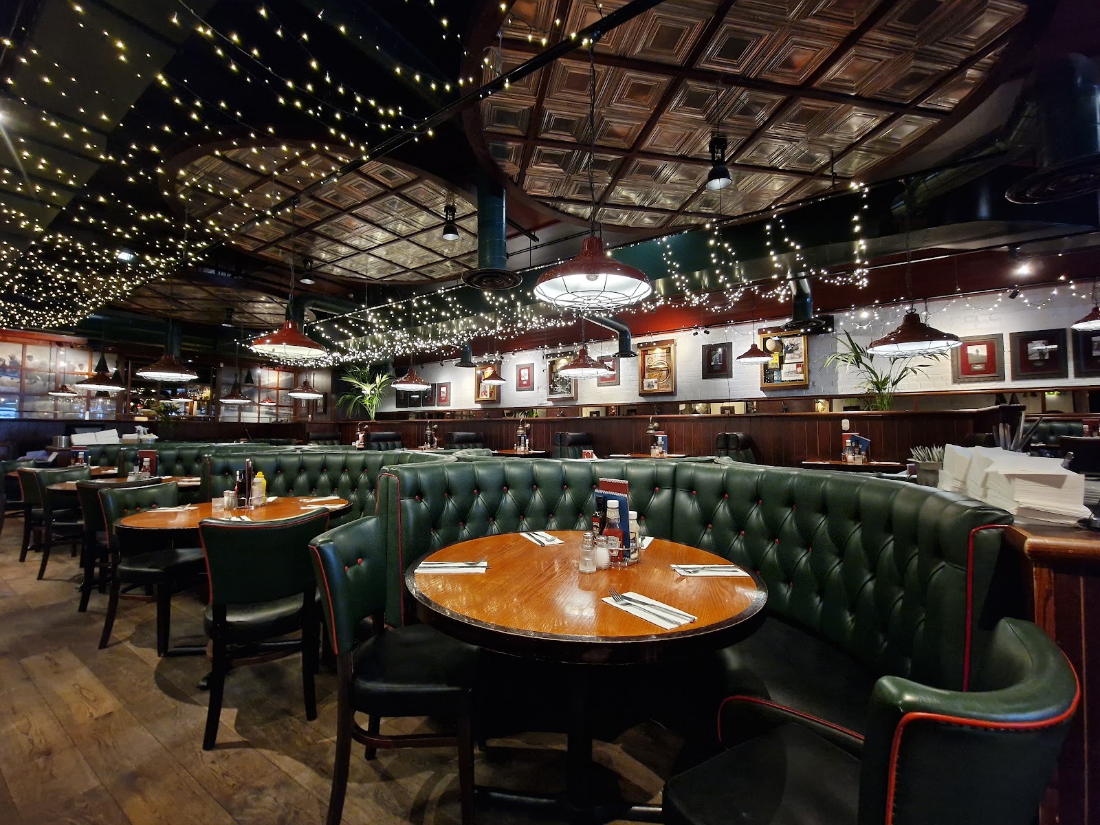 Filling Station: the place