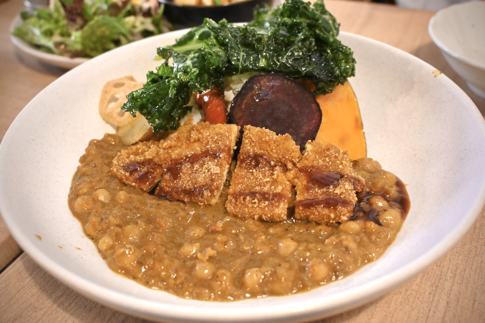 Comeco Cafe & Sushi Bar: food & drinks