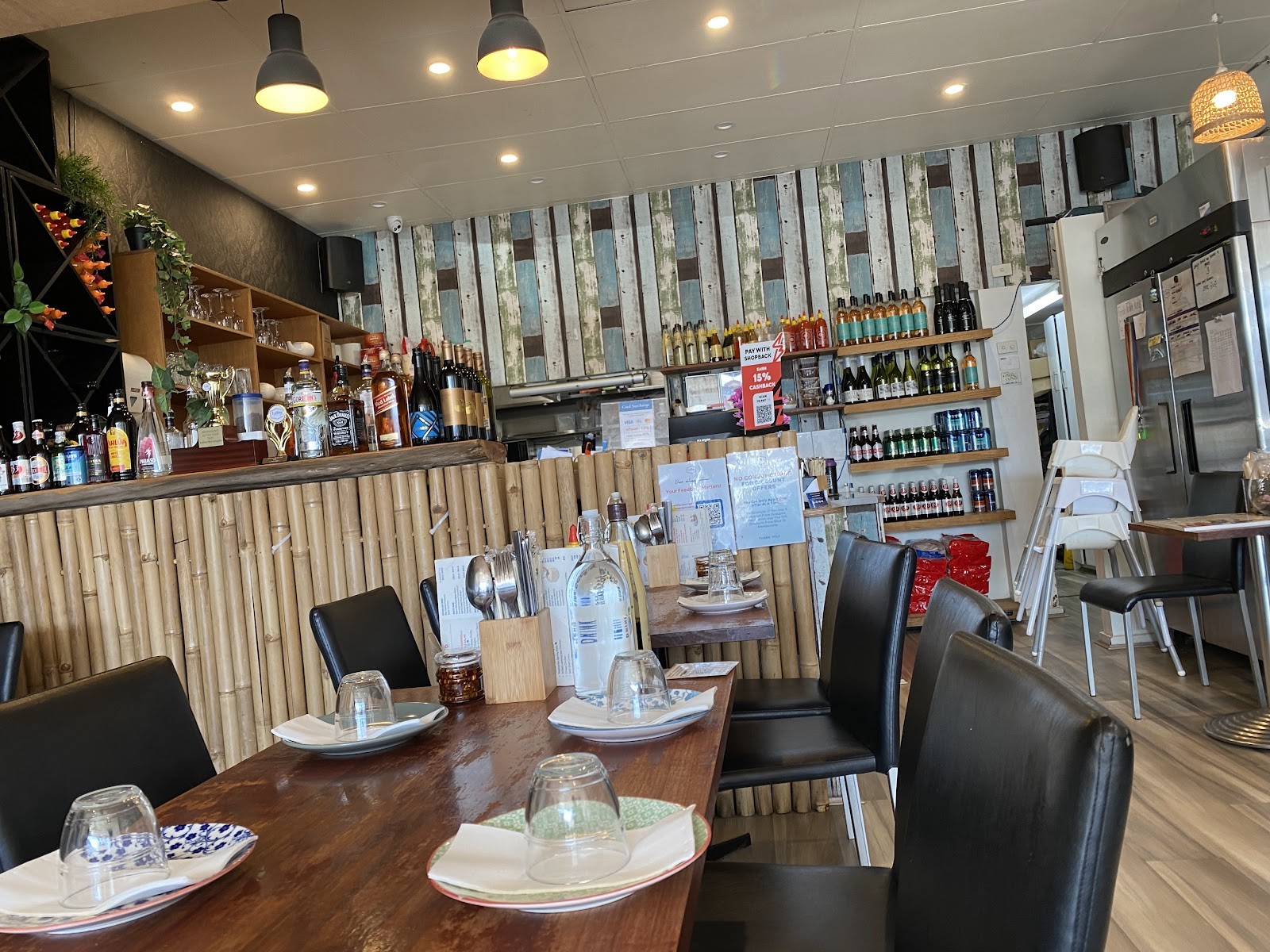 Le Feu Mornington: the place