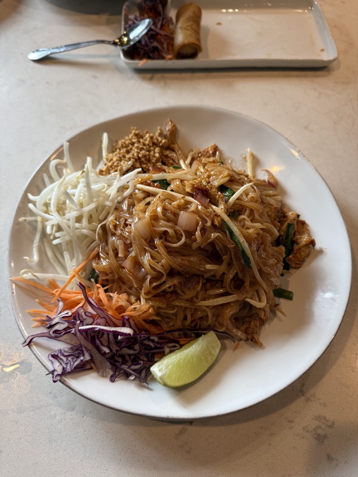 Araya's Place: food & drinks