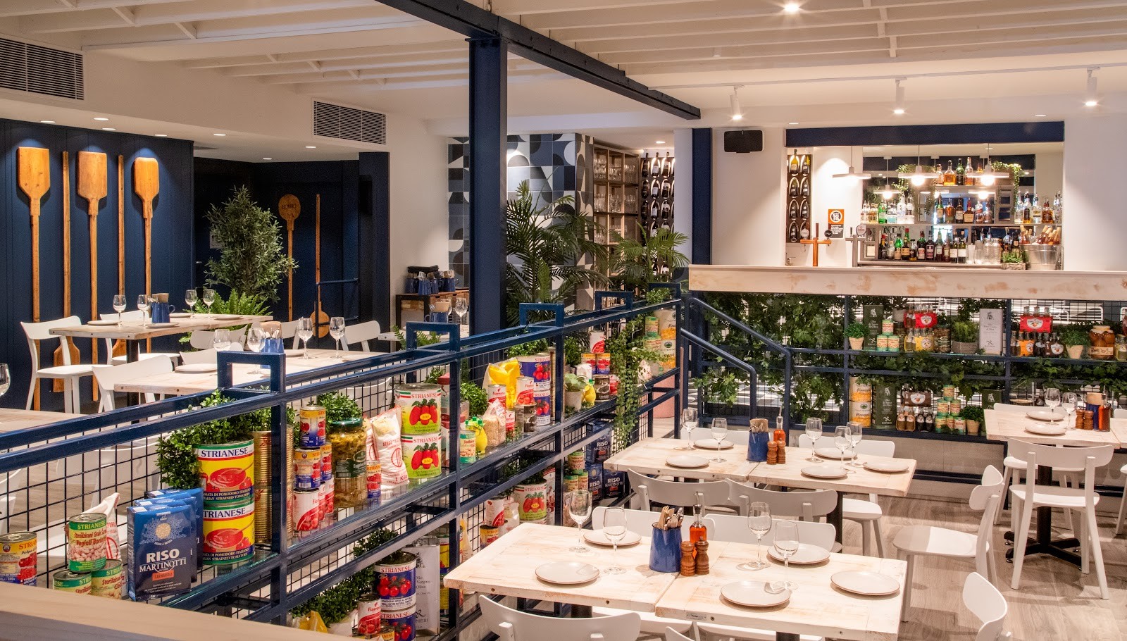 Motza Pizza: the place