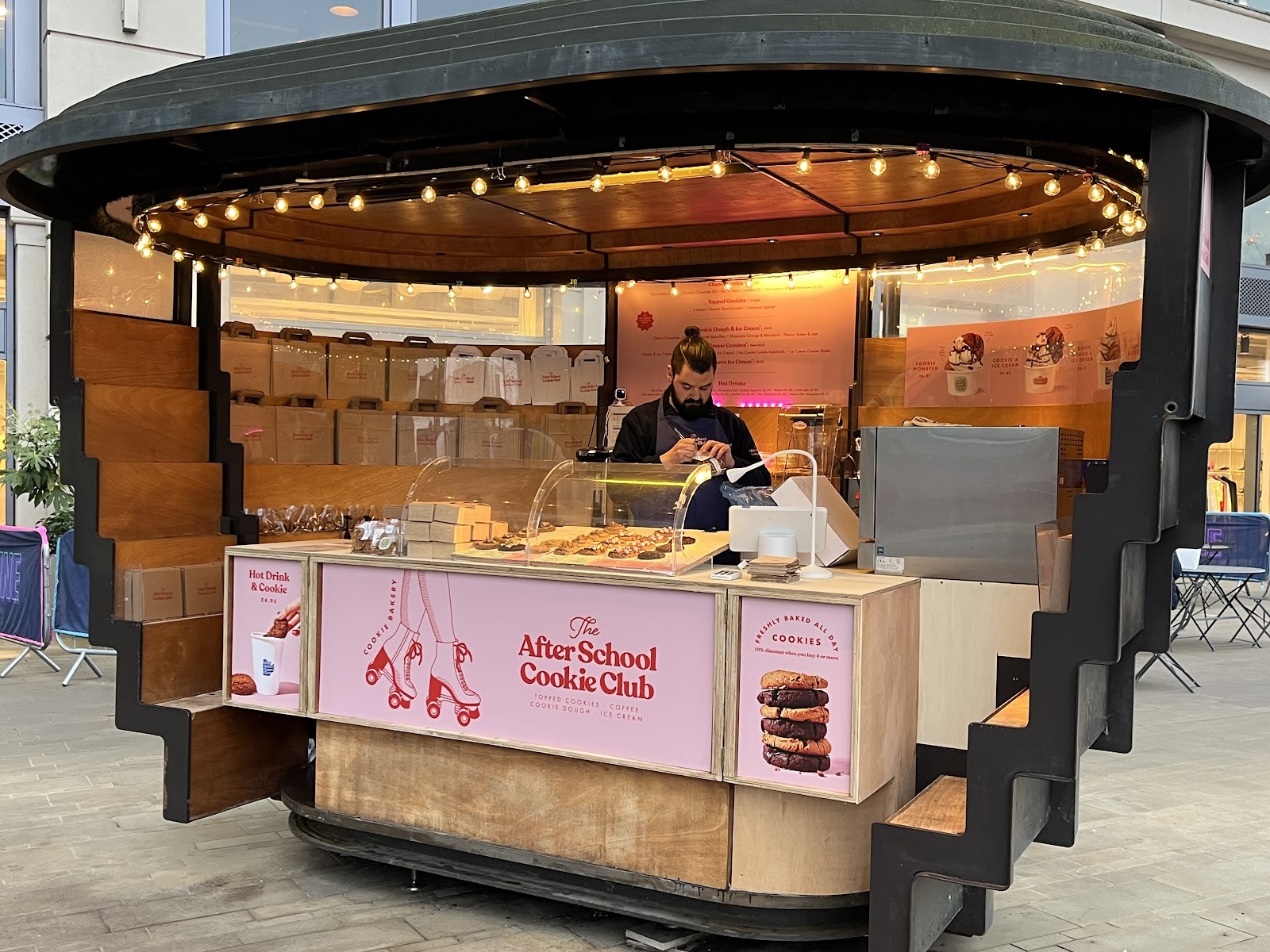 The After School Cookie Club - Kings Cross: the place