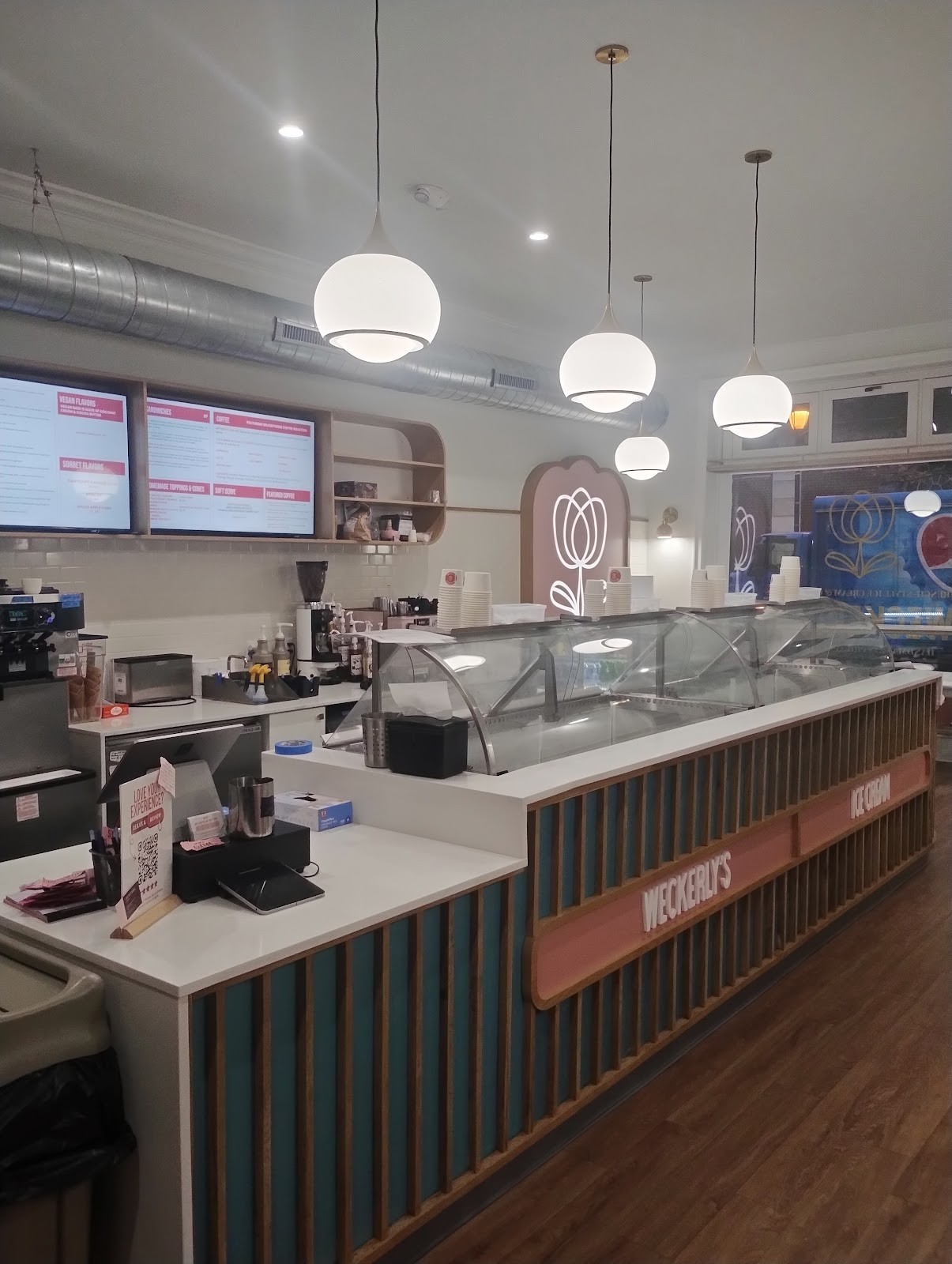 Weckerly's Ice Cream & Coffee: the place