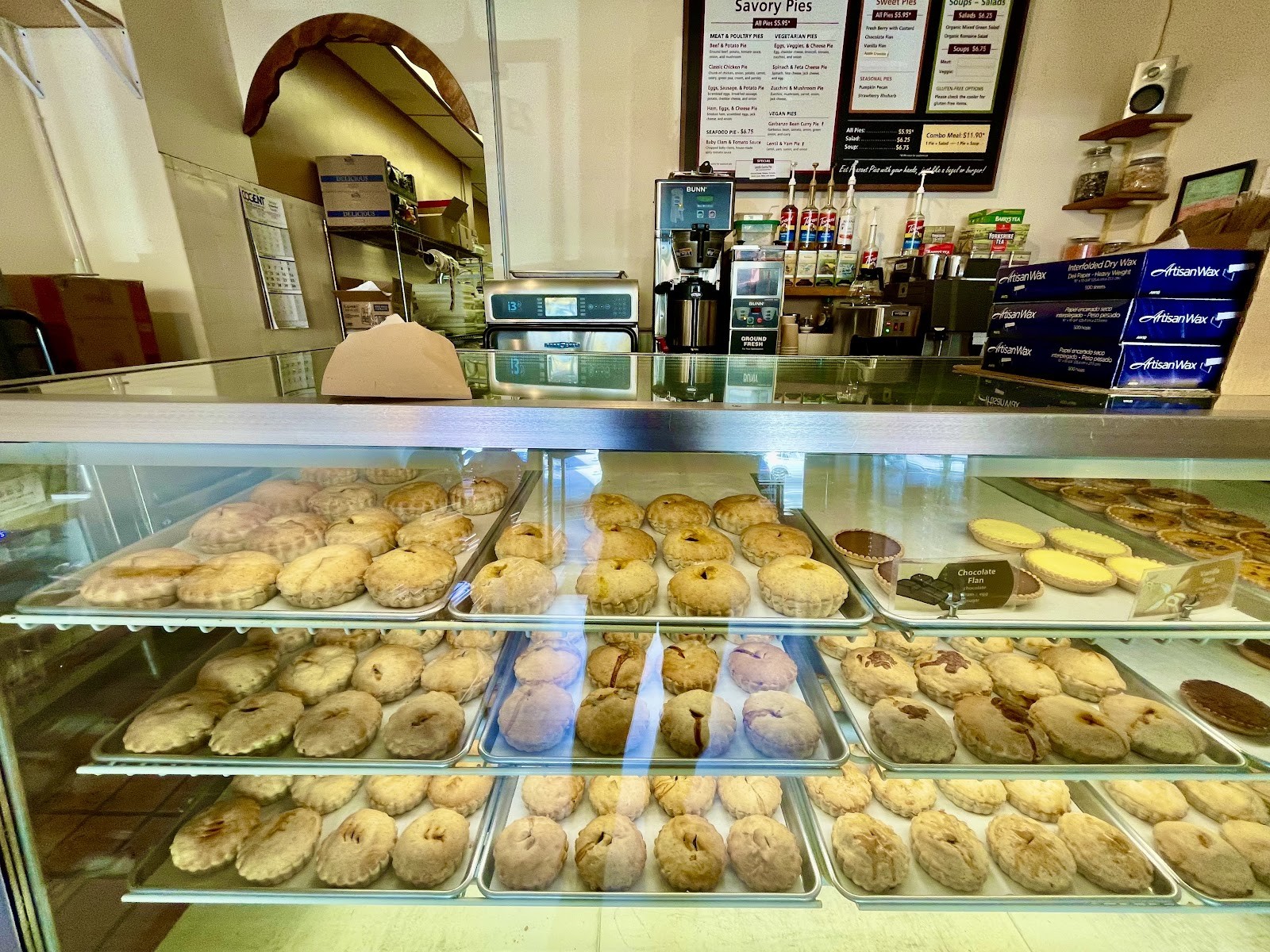 Peasant Pies, Inner Sunset: the place