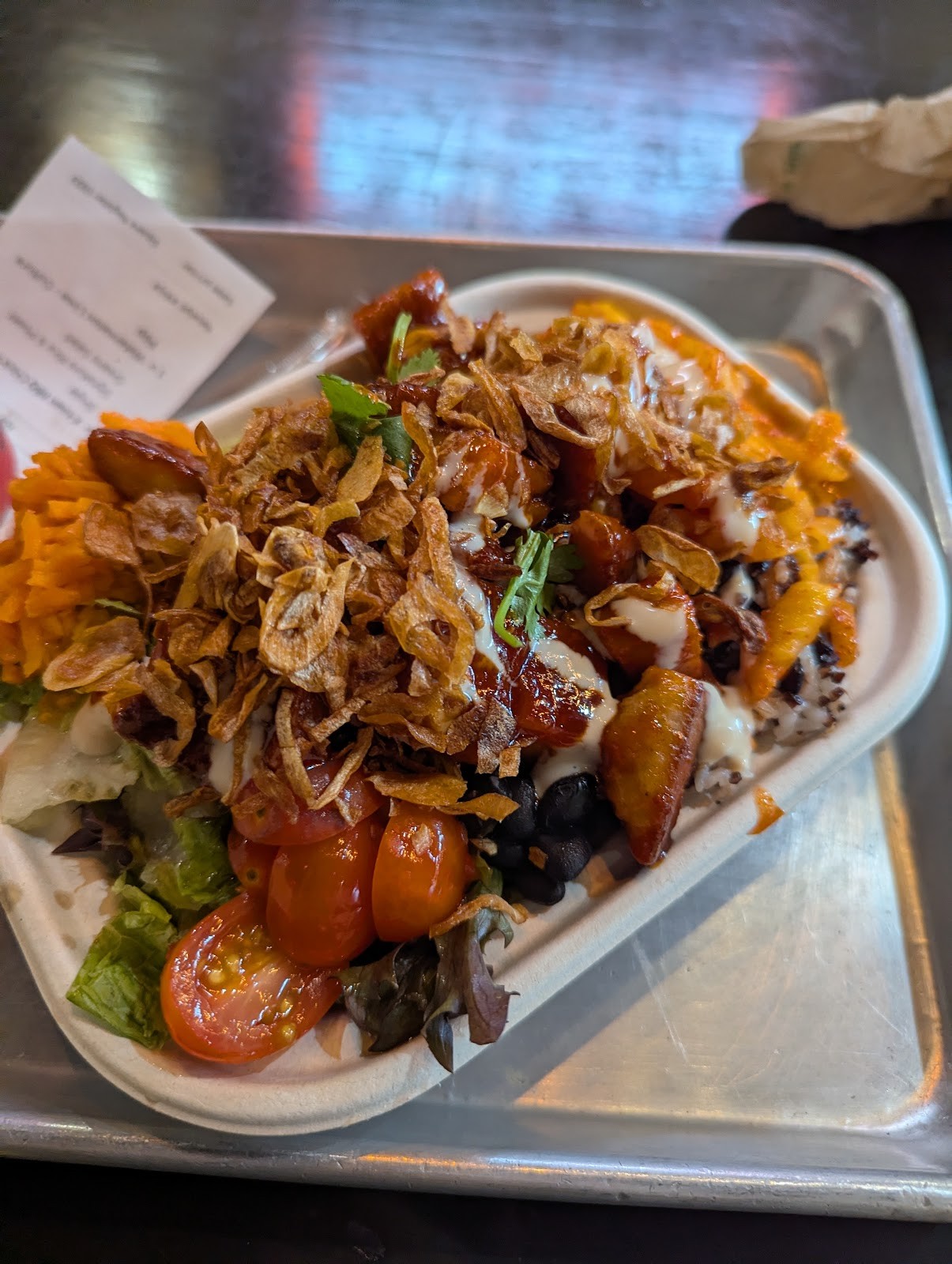 Pow Pow: food & drinks