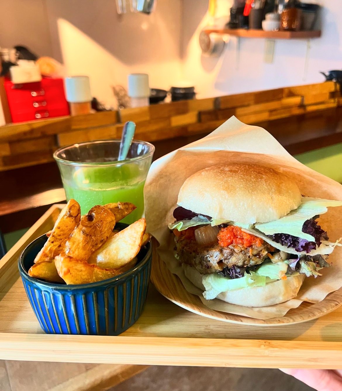 EL VEGAN BURGER by bimipan: food & drinks