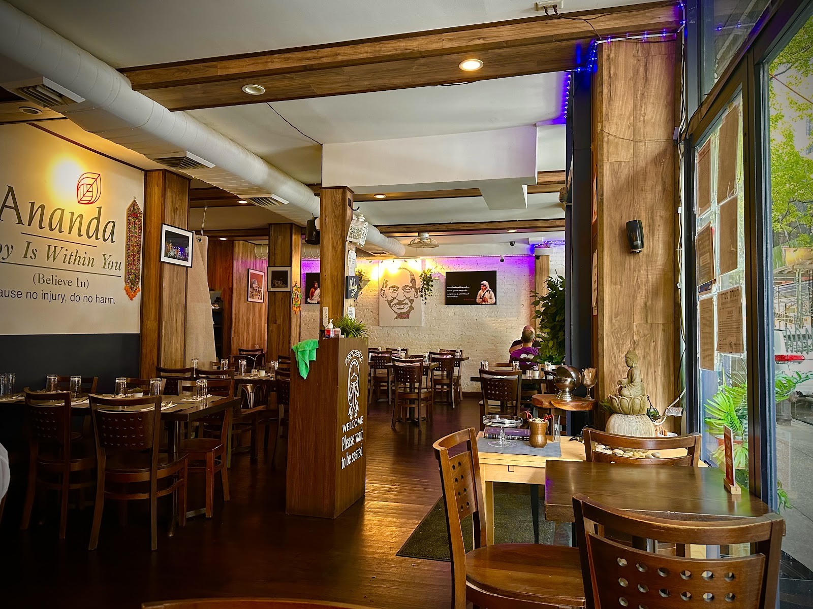 Ananda: the place