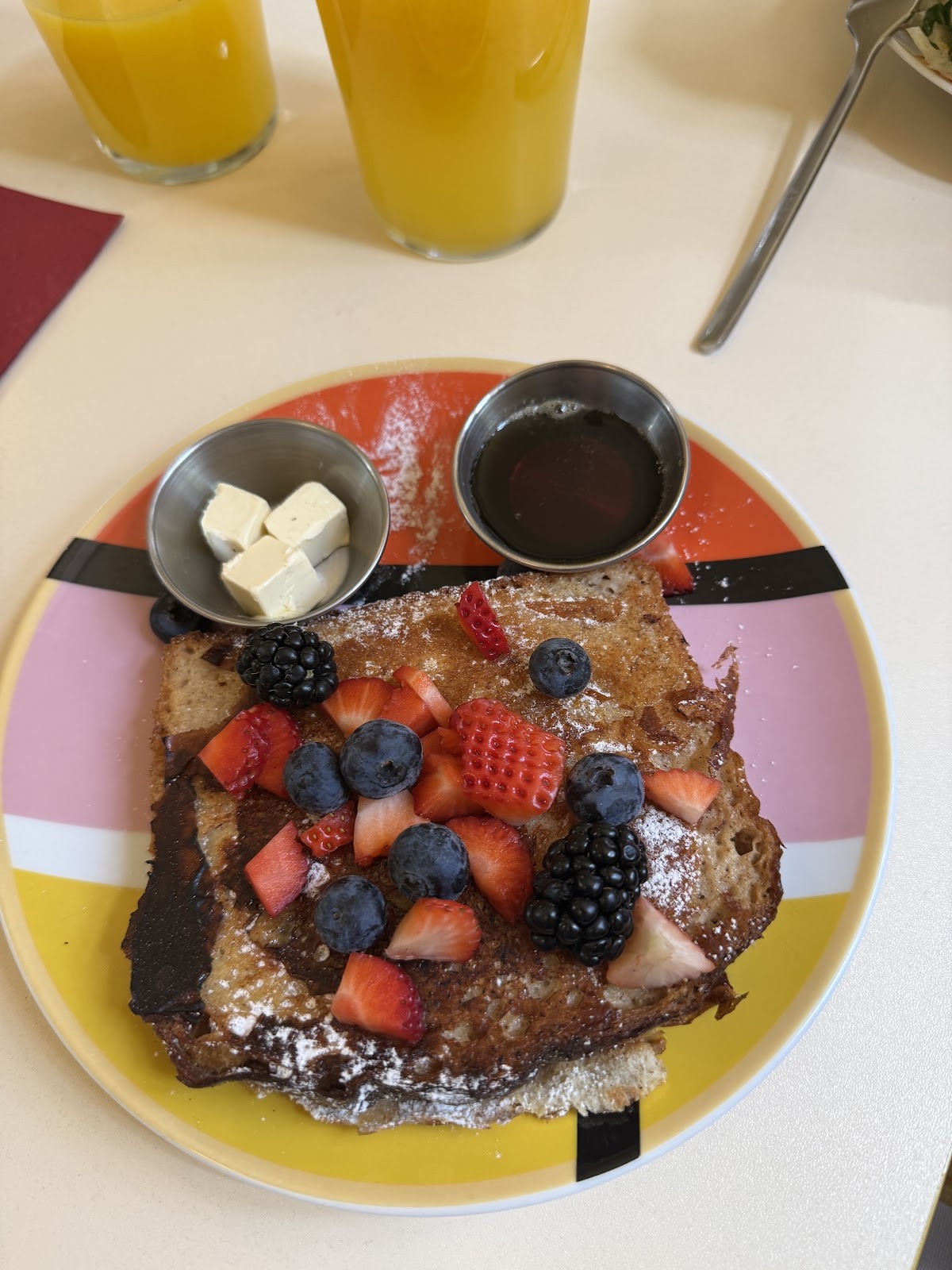 OM NOM NOM CAFÉ: food & drinks