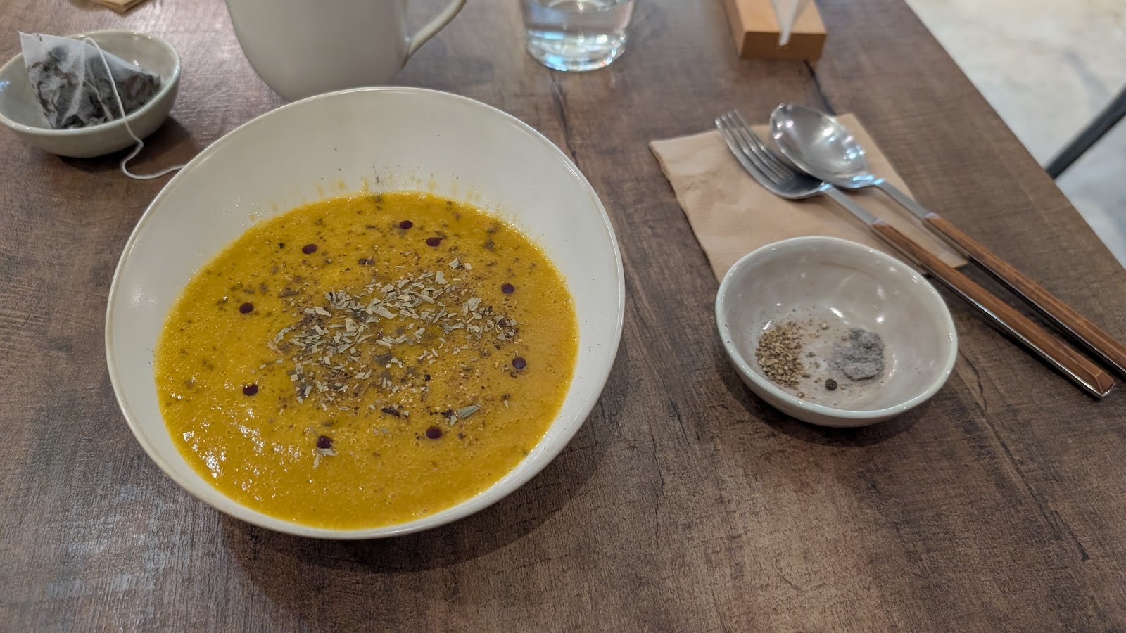 Darling SameYoung: food & drinks