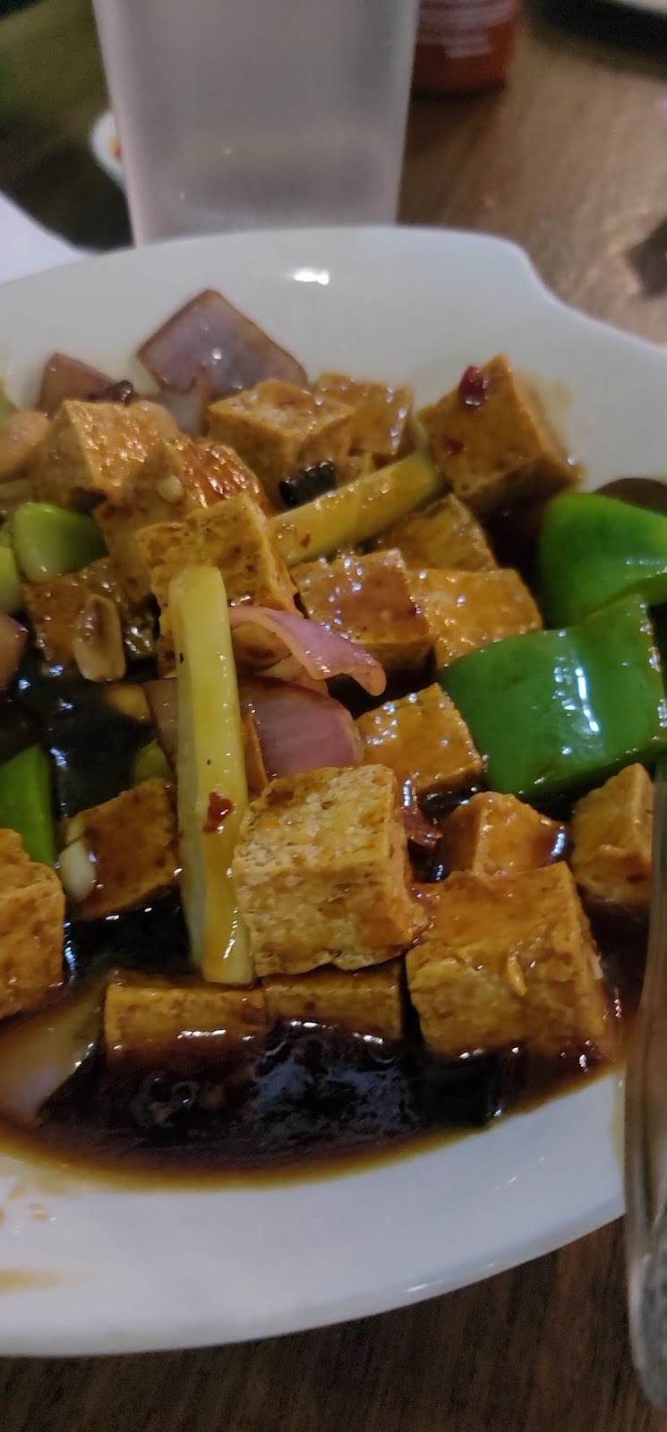Veggie House: food & drinks