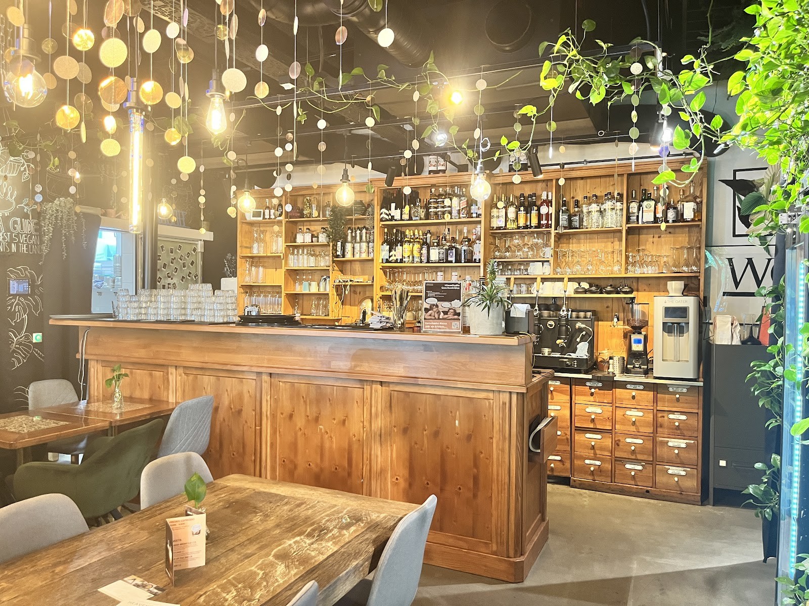 Heaven's Kitchen – Veganes Restaurant & Catering: the place