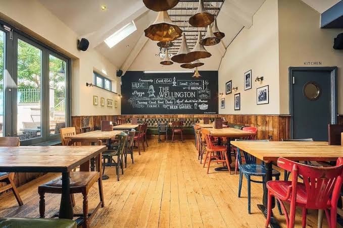 The Wellington, Bristol: the place