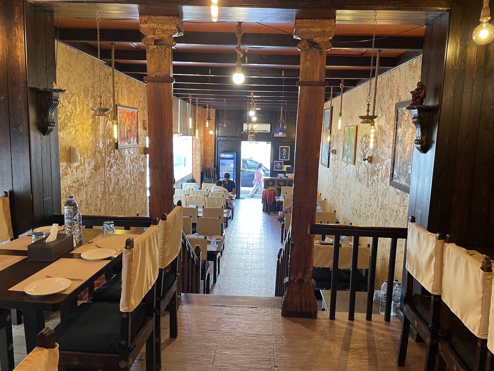 Sai Dham Veg Restaurant: the place