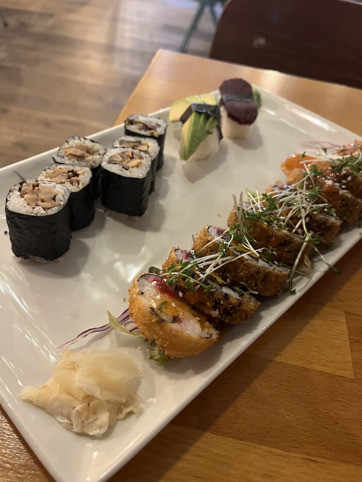 Chay Veganrestaurant: food & drinks
