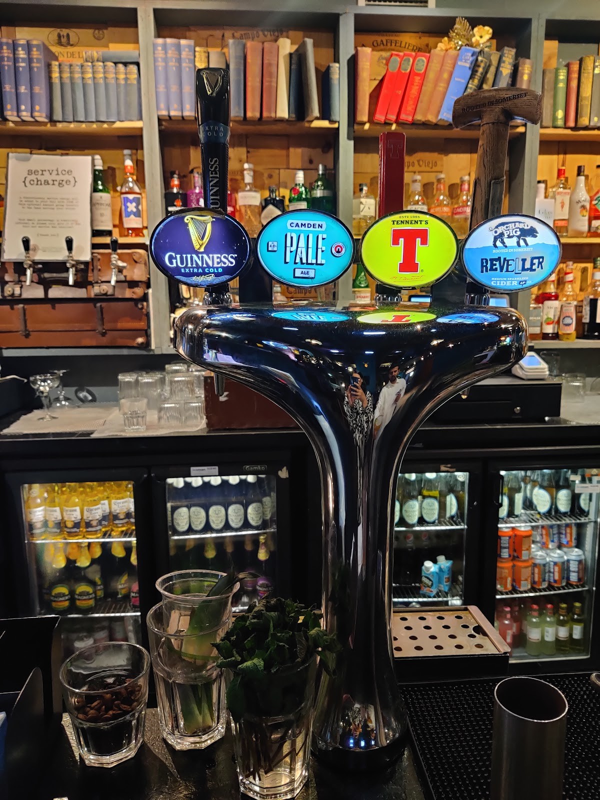 Hillhead Bookclub: the place