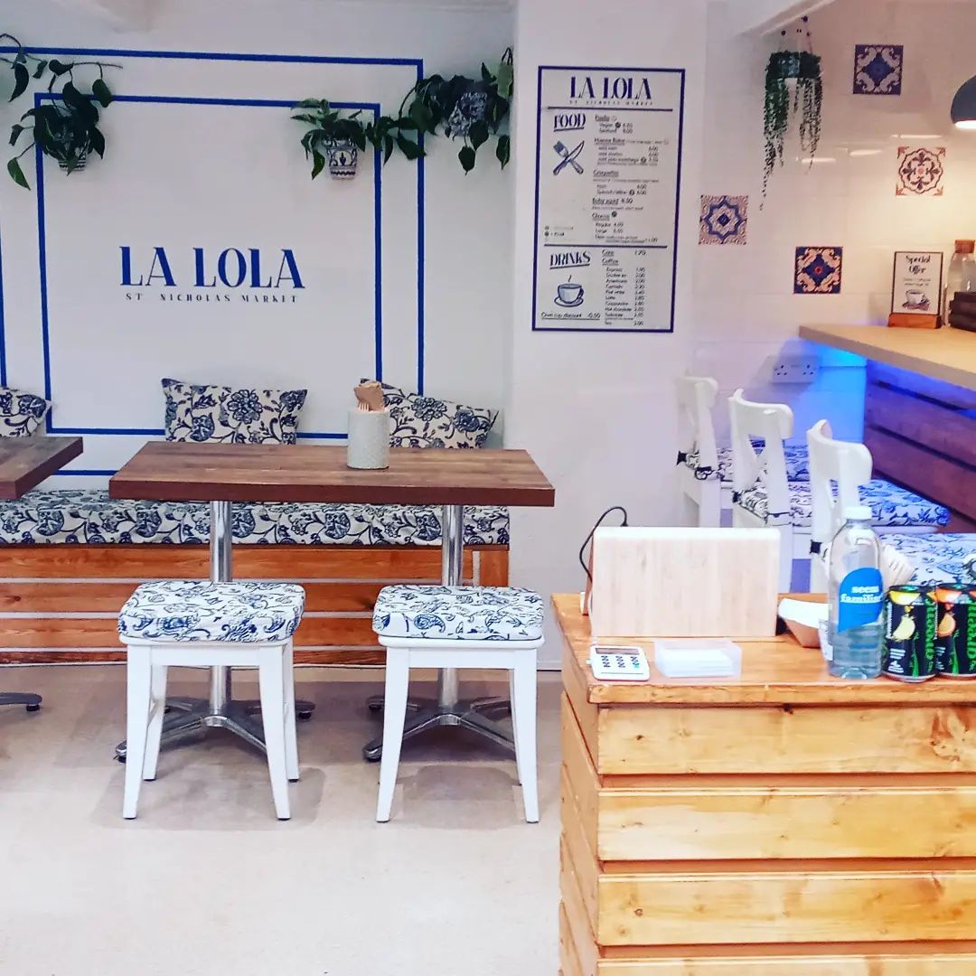 La Lola st. Nicholas Market: the place