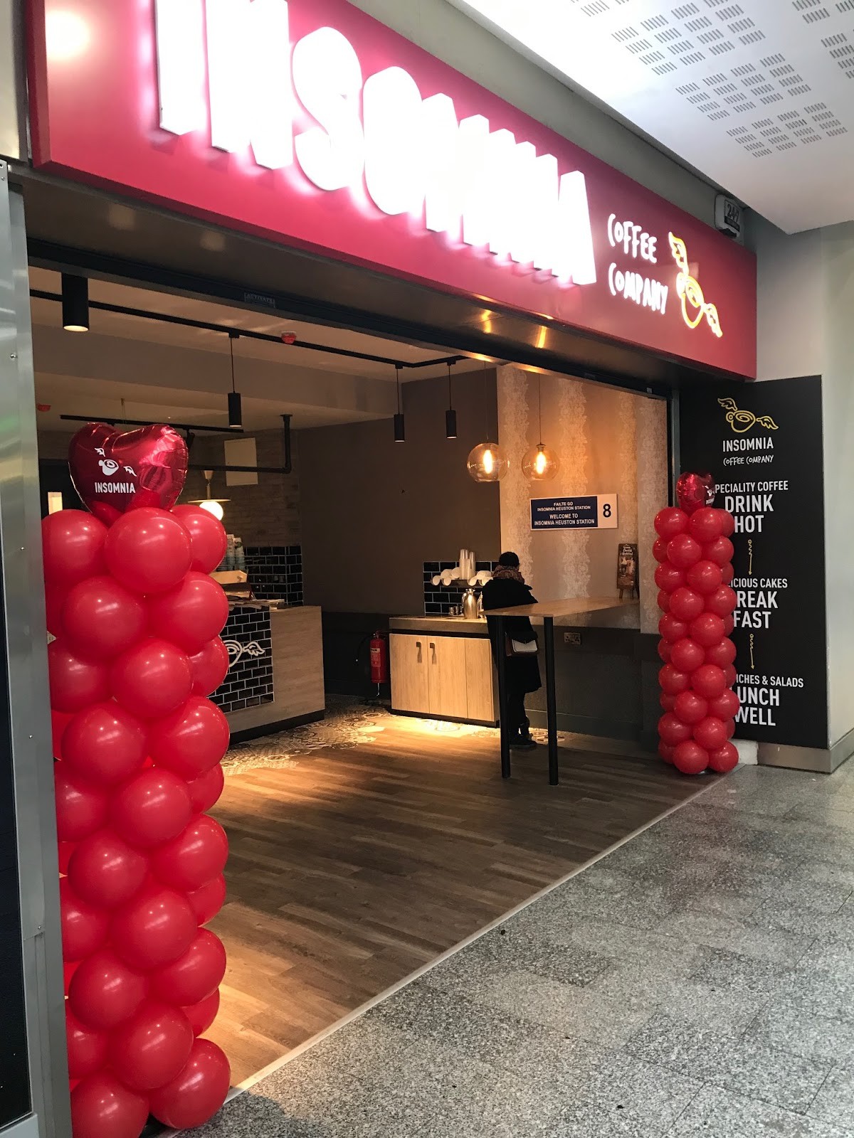 Insomnia Coffee Company - Heuston Station: the place