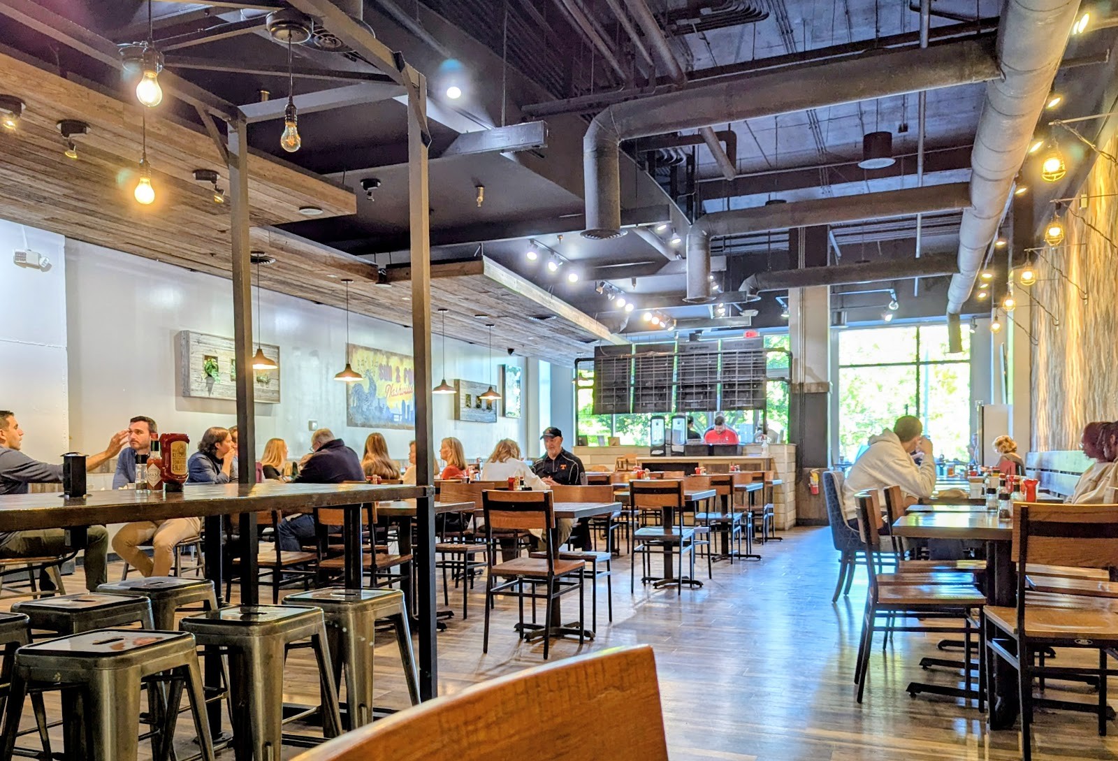 Sun & Fork: the place