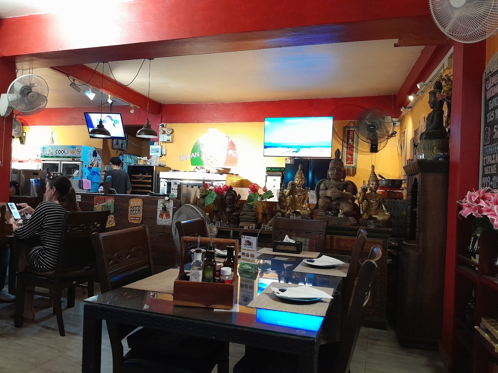 Silvio's Bistro: the place