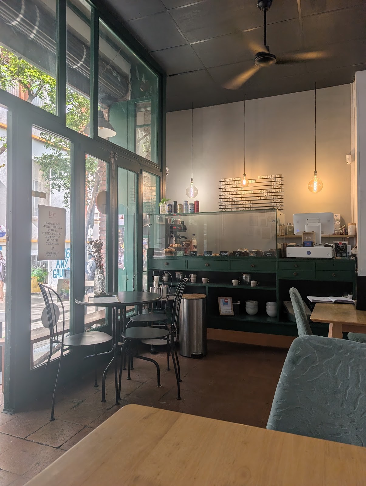 Lof Bakery: the place