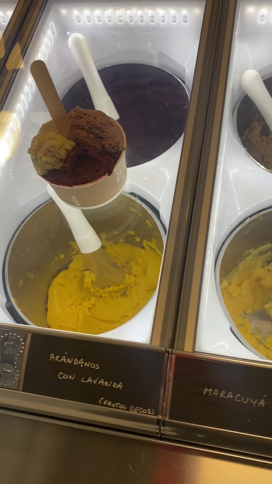 AMMA Gelato: food & drinks