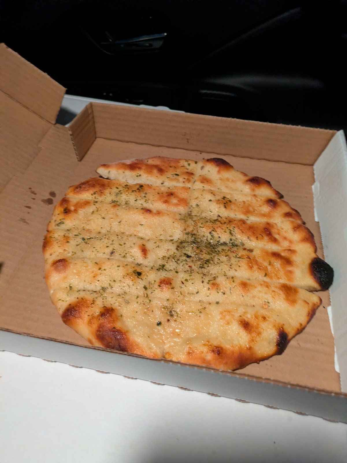 Pi Vegan Pizzeria: food & drinks