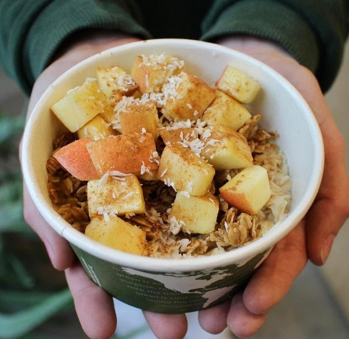 Kure Superfood Cafe: food & drinks