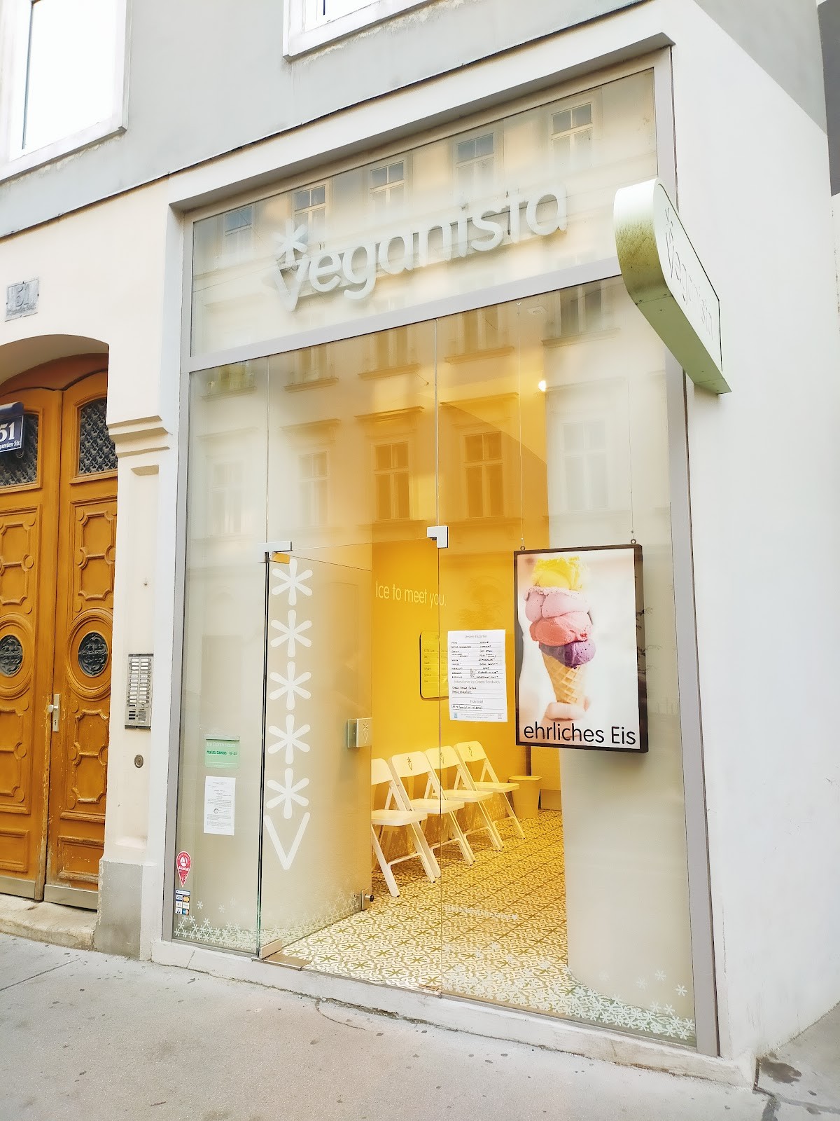 Veganista: the place