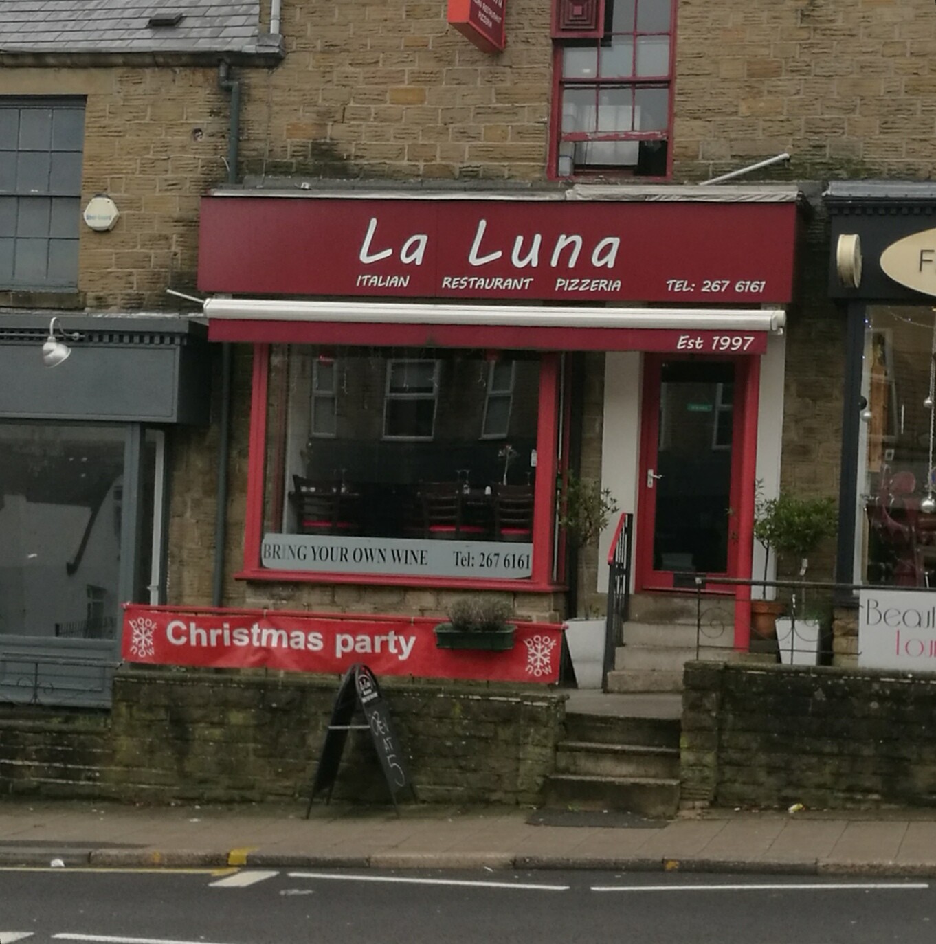 La Luna Restaurant: the place