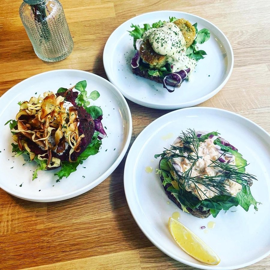 Dauns: food & drinks
