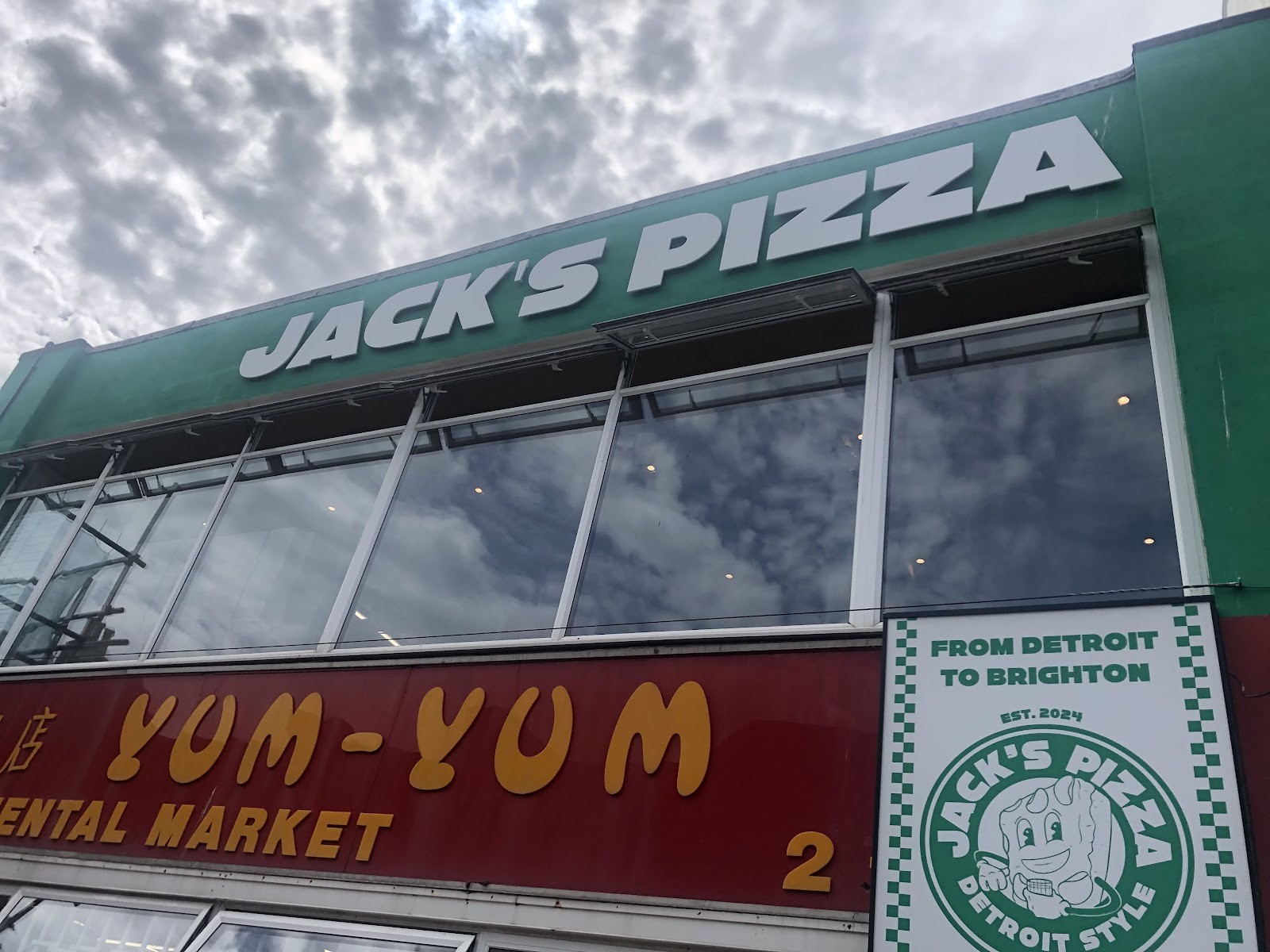 Jack’s Pizza (Detroit Style): the place