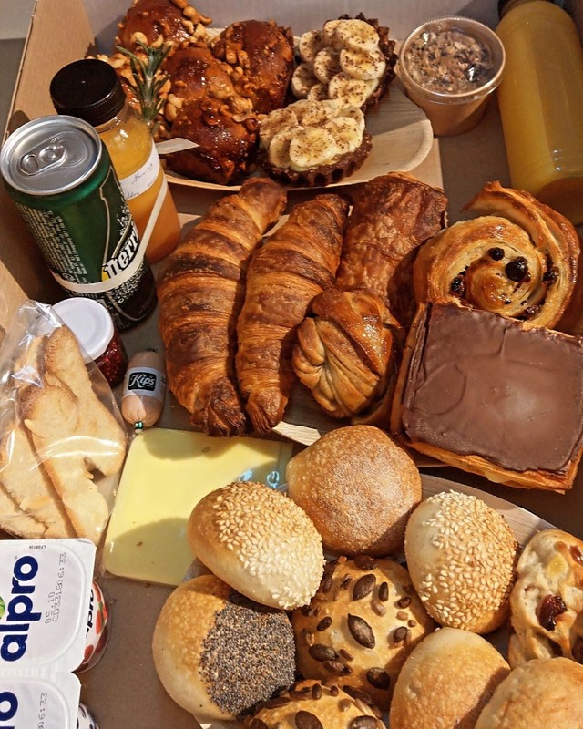 Nona's Bakery: photo